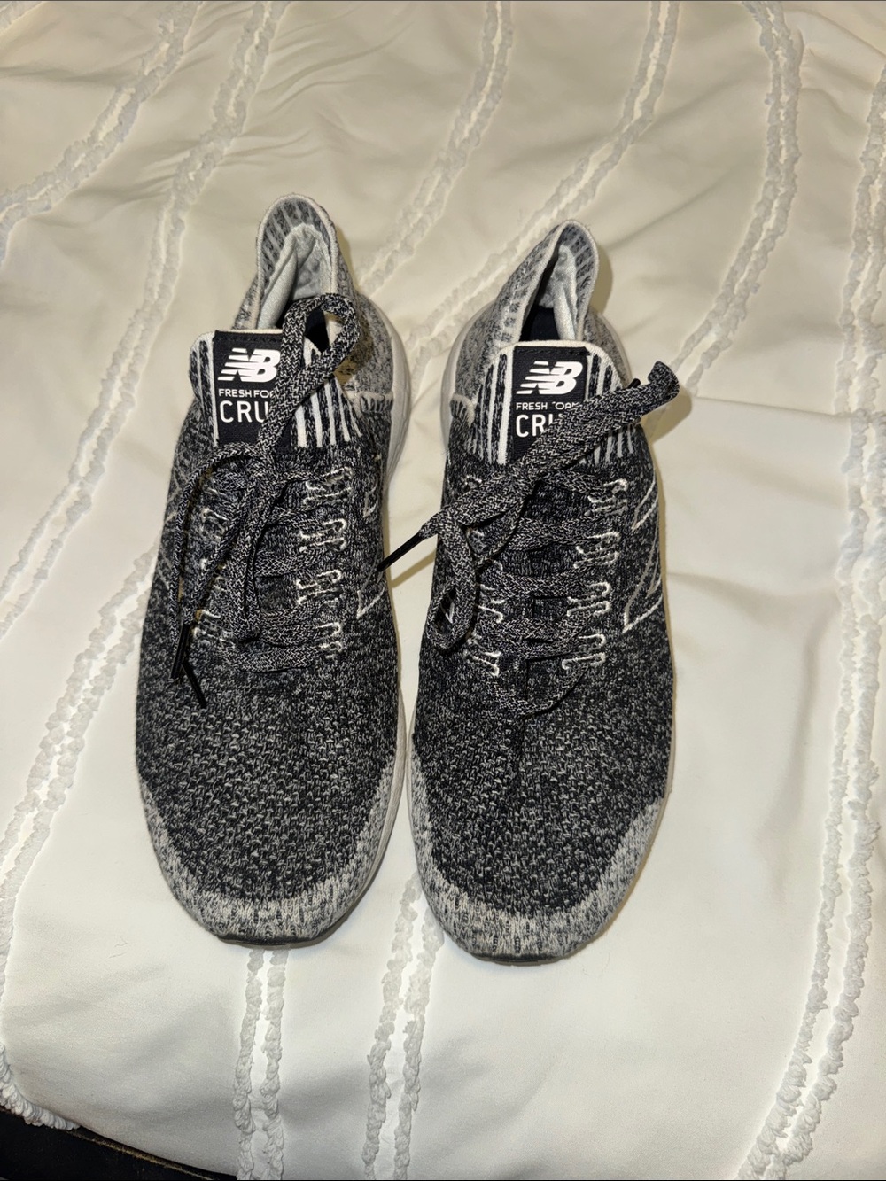 New Balance Black & Gray Knit Running Sneakers